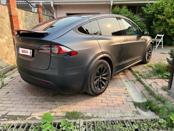 2018 Tesla Model X 100D I, серый, 4550000 рублей - вид 5