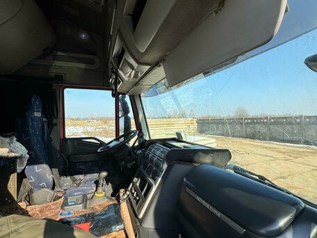 2011 Iveco Stralis, красный, 1550000 рублей, вид 4