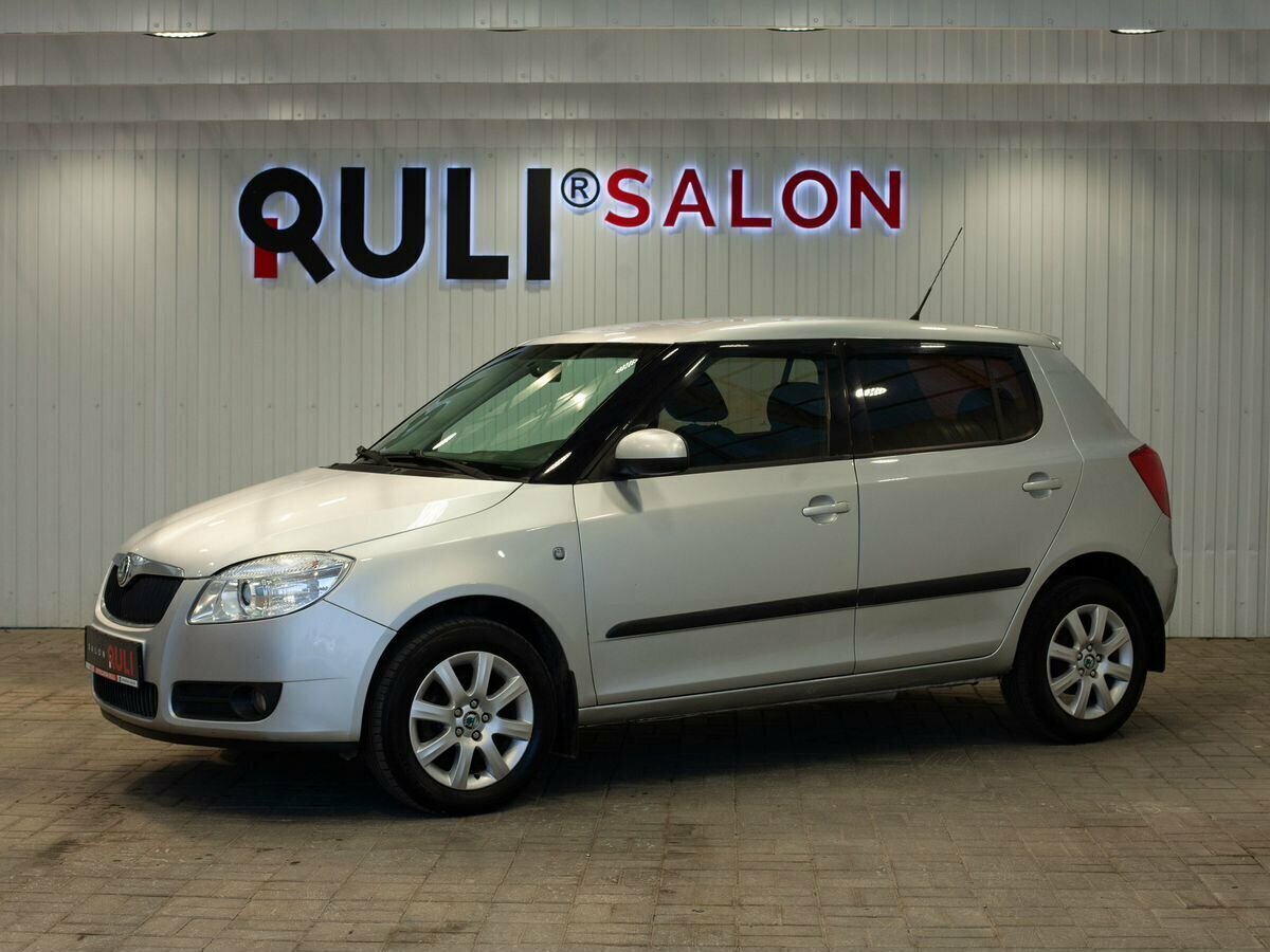 Открыть фотографии: Skoda Fabia II