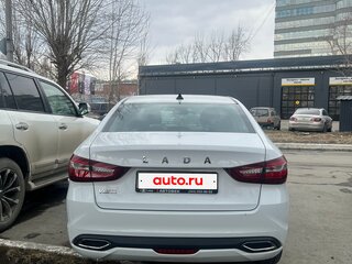 2024 Lada (ВАЗ) Vesta I Рестайлинг (NG), белый, 1100000 рублей, вид 3