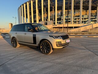 2018 Land Rover Range Rover IV Рестайлинг, золотистый, 5900000 рублей, вид 3