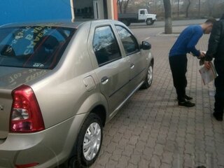 2010 Renault Logan I Рестайлинг, бежевый, 620000 рублей, вид 5