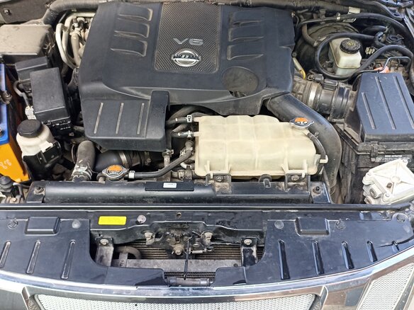 2012 Nissan Pathfinder III Рестайлинг, серый, 1850000 рублей - вид 13