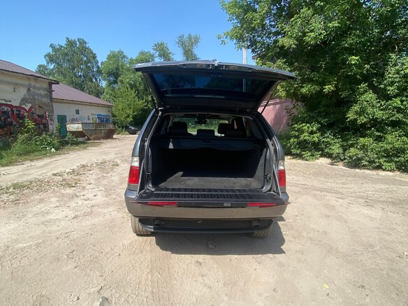2003 BMW X5 3.0i I (E53) Рестайлинг, серый, 800000 рублей - вид 5