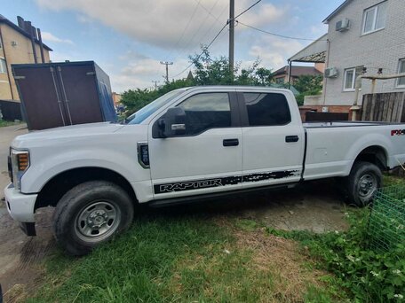 2019 Ford F-250, белый, 6200000 рублей, вид 2