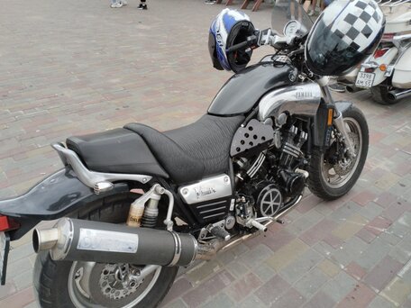 1999 Yamaha V-Max 1200, чёрный, 450000 рублей, вид 2