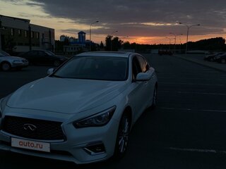 2018 Infiniti Q50 I Рестайлинг, белый, 2500000 рублей, вид 1