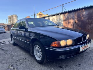 1998 BMW 5 серии 520i IV (E39), чёрный, 4500000 рублей, вид 4