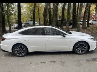 2019 Hyundai Sonata VIII (DN8), белый, 3050000 рублей, вид 4