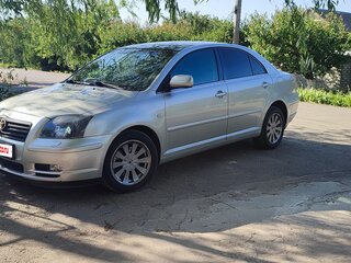 2004 Toyota Avensis II, серебристый, 930000 рублей, вид 2