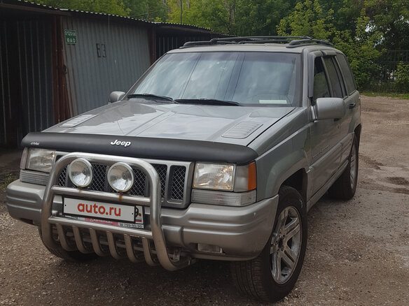 1997 Jeep Grand Cherokee I (ZJ) Рестайлинг, серебристый