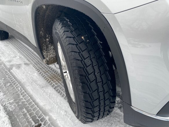 2018 Chevrolet Traverse II, серебристый, 2250000 рублей - вид 15