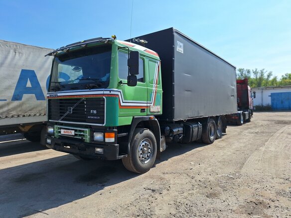 1990 Volvo F-Series, зелёный, 1900000 рублей - вид 1