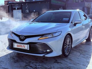 2020 Toyota Camry VIII (XV70) Рестайлинг, белый, 2900000 рублей, вид 1