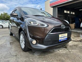 2018 Toyota Sienta II Рестайлинг, коричневый, 1460000 рублей, вид 3