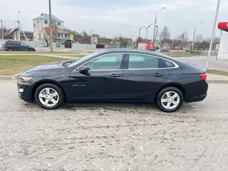 2020 Chevrolet Malibu IX Рестайлинг, чёрный, 1690000 рублей, вид 4