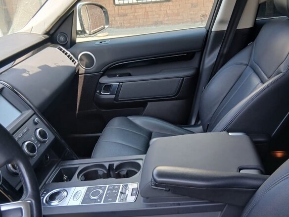 2018 Land Rover Discovery V, белый, 2600000 рублей - вид 7