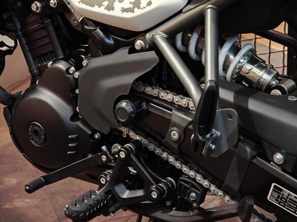 2025 Royal Enfield Himalayan, белый, 610000 рублей - вид 15
