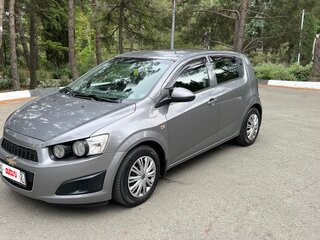 2012 Chevrolet Aveo II, серый, 800000 рублей, вид 1