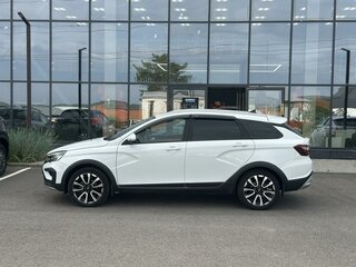 2024 Lada (ВАЗ) Vesta SW Cross I Рестайлинг (NG), белый, 1339000 рублей, вид 2