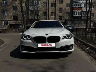 2013 BMW 5 серии 520i VI (F10/F11/F07) Рестайлинг, белый, 2000000 рублей, вид 1