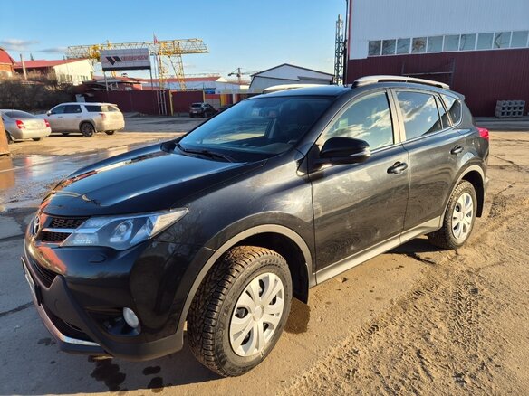 2014 Toyota RAV4 IV (XA40), чёрный, 2700000 рублей - вид 10