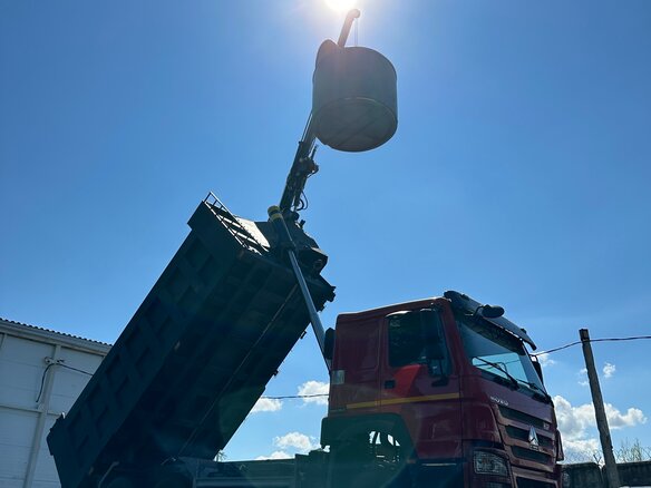 2022 Sinotruk Howo A5, пурпурный, 6900000 рублей - вид 14