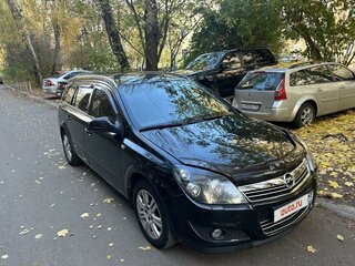 2010 Opel Astra H Рестайлинг, чёрный, 600000 рублей, вид 1