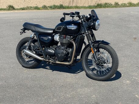 2016 Triumph Bonneville T100, чёрный, 658541 рублей, вид 4