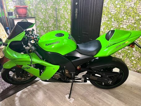 2004 Kawasaki ZX-10R Ninja, зелёный, 700000 рублей, вид 3