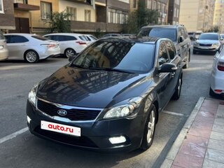 2010 Kia Ceed I Рестайлинг, серый, 860000 рублей, вид 3