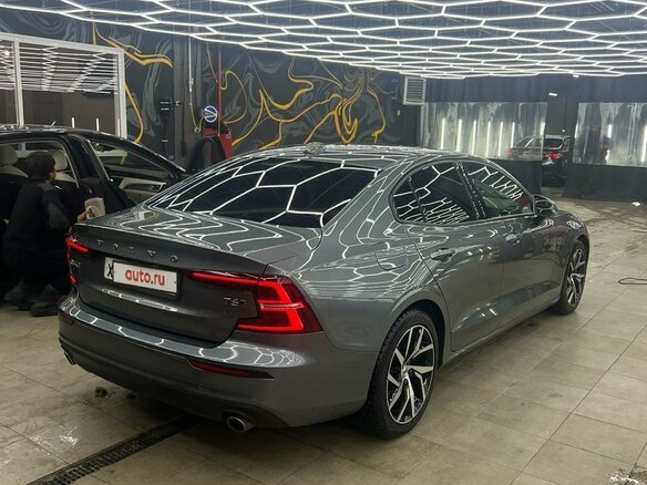 2020 Volvo S60 III, серый - вид 8