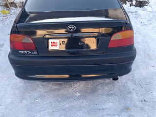 2000 Toyota Avensis I Рестайлинг, чёрный, 395000 рублей, вид 3
