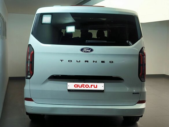 2026 Ford Tourneo Custom LWB II, белый, 9980000 рублей - вид 5