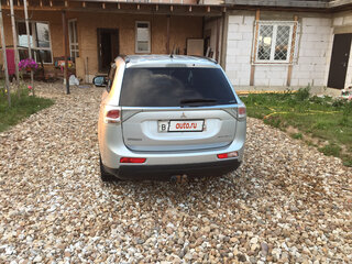 2013 Mitsubishi Outlander III, серебристый, 1800000 рублей, вид 5