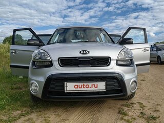 2013 Kia Soul I Рестайлинг, серый, 1200000 рублей, вид 1