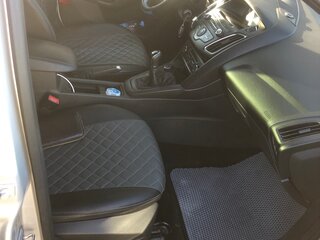 2018 Ford Focus III Рестайлинг, серебристый, 1270000 рублей, вид 4