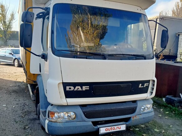 2004 DAF 400 Series, белый, 2500000 рублей