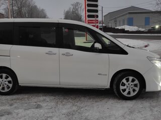 2014 Nissan Serena IV (C26), белый, 1450000 рублей, вид 2