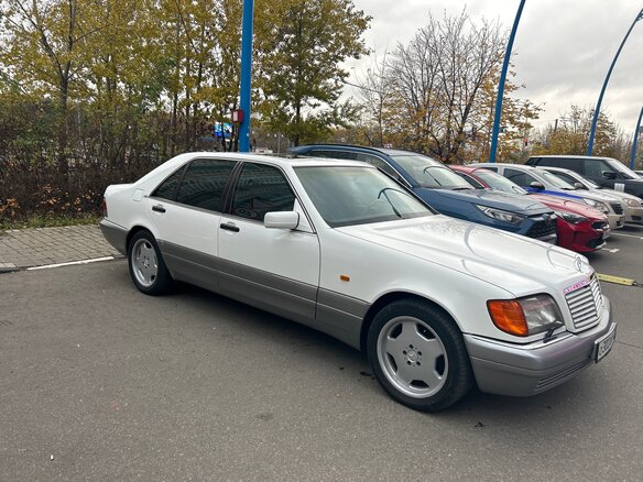 1995 Mercedes-Benz S-Класс 600 Long III (W140) Рестайлинг, белый, 5500000 рублей