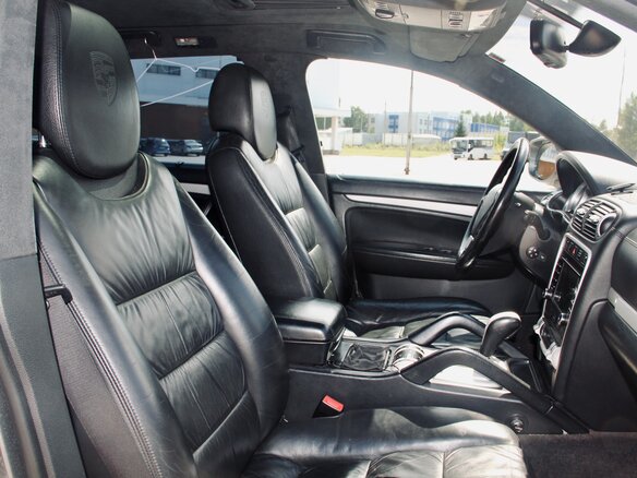 2007 Porsche Cayenne Turbo I Рестайлинг (957), серый, 1650000 рублей - вид 5