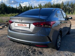 2022 Hyundai Solaris II Рестайлинг, серый, 2150000 рублей, вид 4