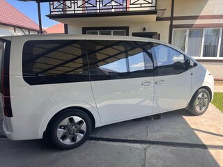 2022 Hyundai Staria I, белый, 4250000 рублей, вид 3