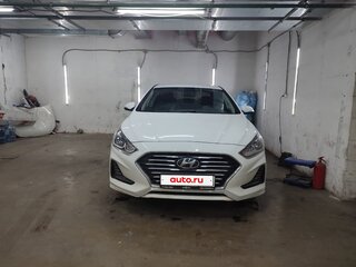 2019 Hyundai Sonata VII (LF) Рестайлинг, белый, 1850000 рублей, вид 3