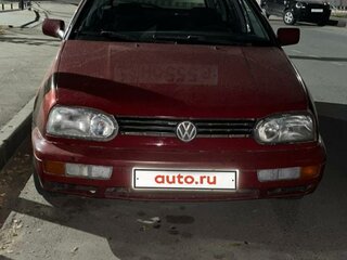 1996 Volkswagen Golf III, красный, 320000 рублей, вид 1