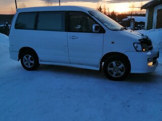 1999 Toyota Lite Ace Noah V, белый, 1080000 рублей, вид 3