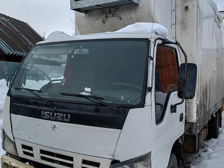 2010 Isuzu Elf (N-series), белый, 1200000 рублей, вид 2