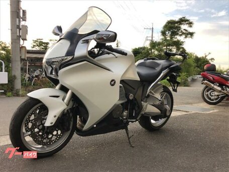 2012 Honda VFR 1200, белый, 850000 рублей, вид 5