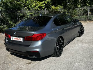 2017 BMW 5 серии 520d VII (G30/G31/G38), серый, 4400000 рублей, вид 5