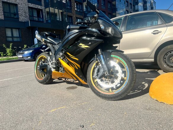 2008 Yamaha YZF-R1, чёрный, 650000 рублей - вид 6